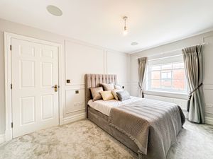 Photo 37- click for photo gallery